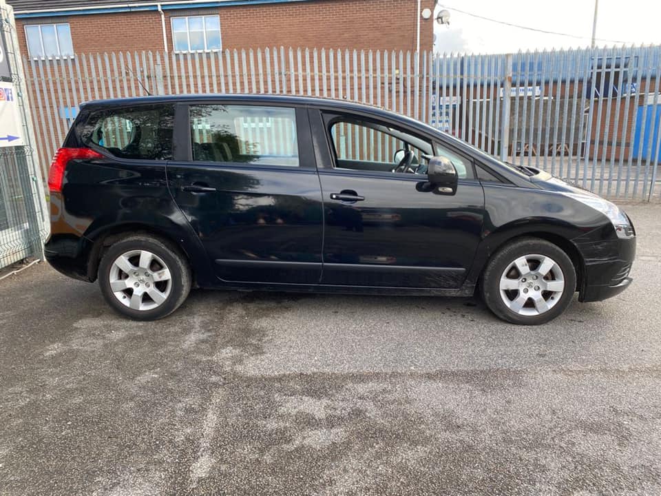 Peugeot 5008 1.6 HDI